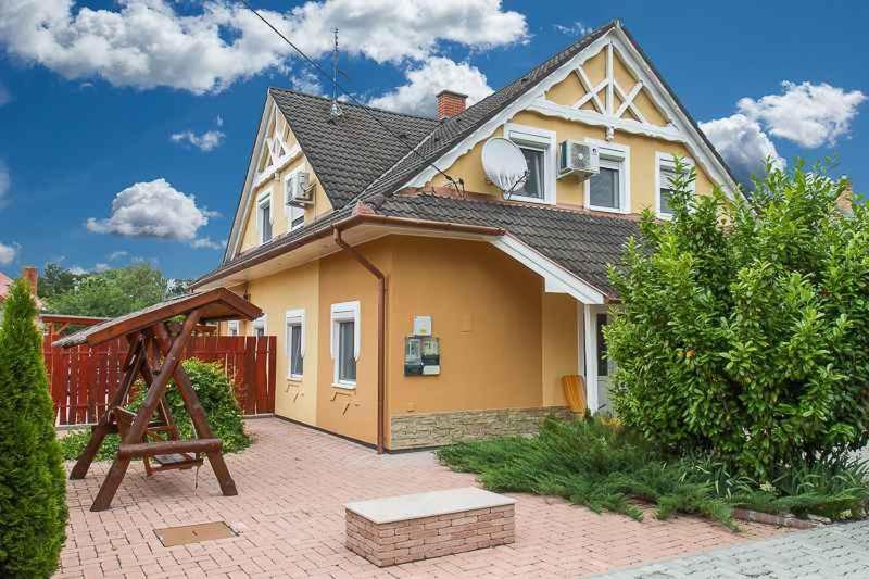 Holiday Home Balatonkeresztur 13 Balatonkeresztúr Exterior foto